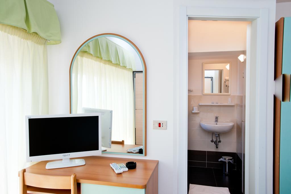Albergo Villa Mauri Rimini Zewnętrze zdjęcie